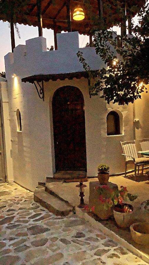 ברגאמה Akropolis Guest House מראה חיצוני תמונה