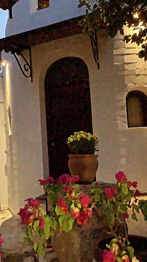 ברגאמה Akropolis Guest House מראה חיצוני תמונה