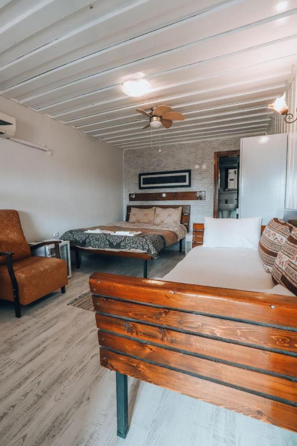 ברגאמה Akropolis Guest House מראה חיצוני תמונה