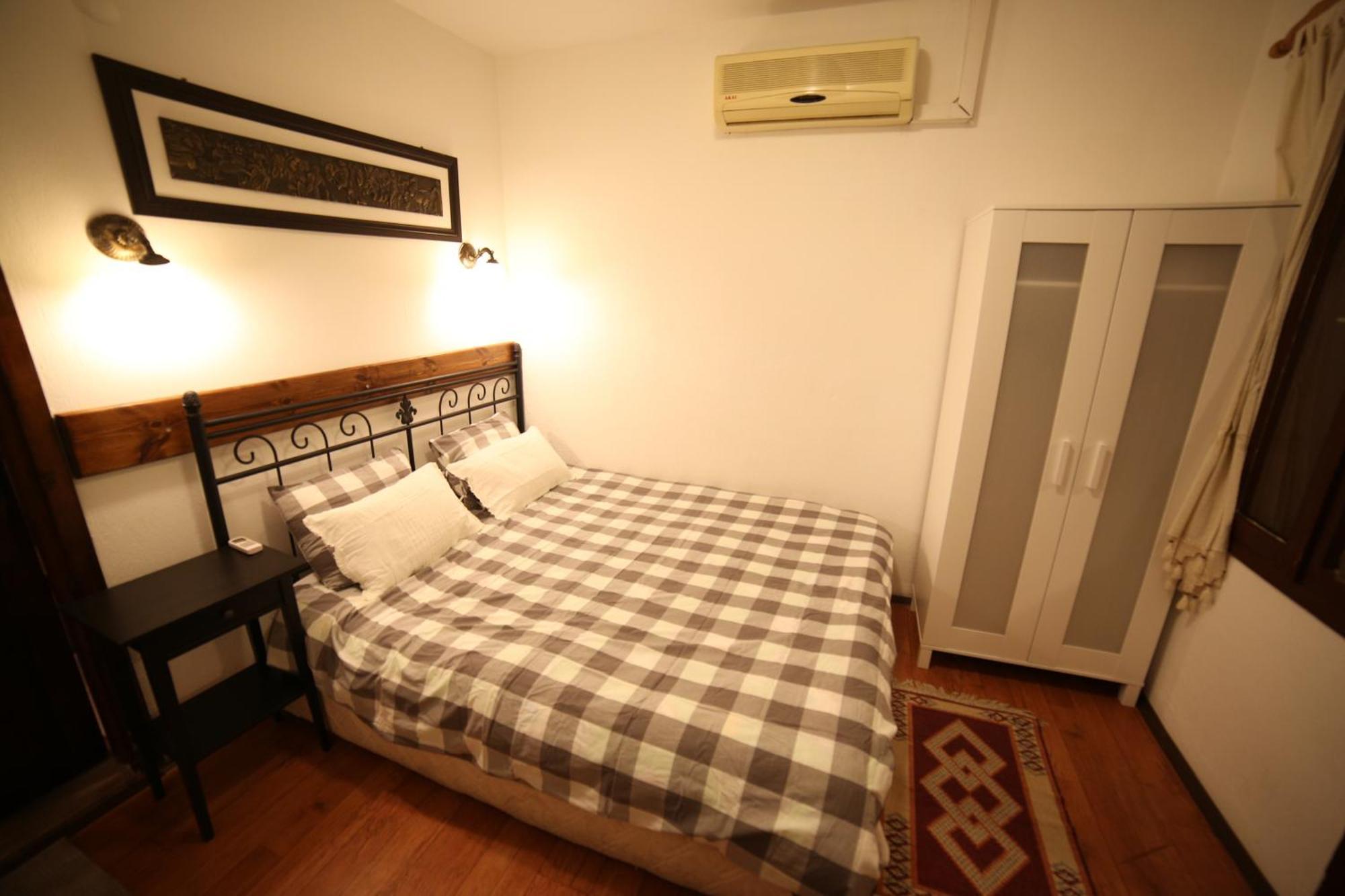 ברגאמה Akropolis Guest House חדר תמונה
