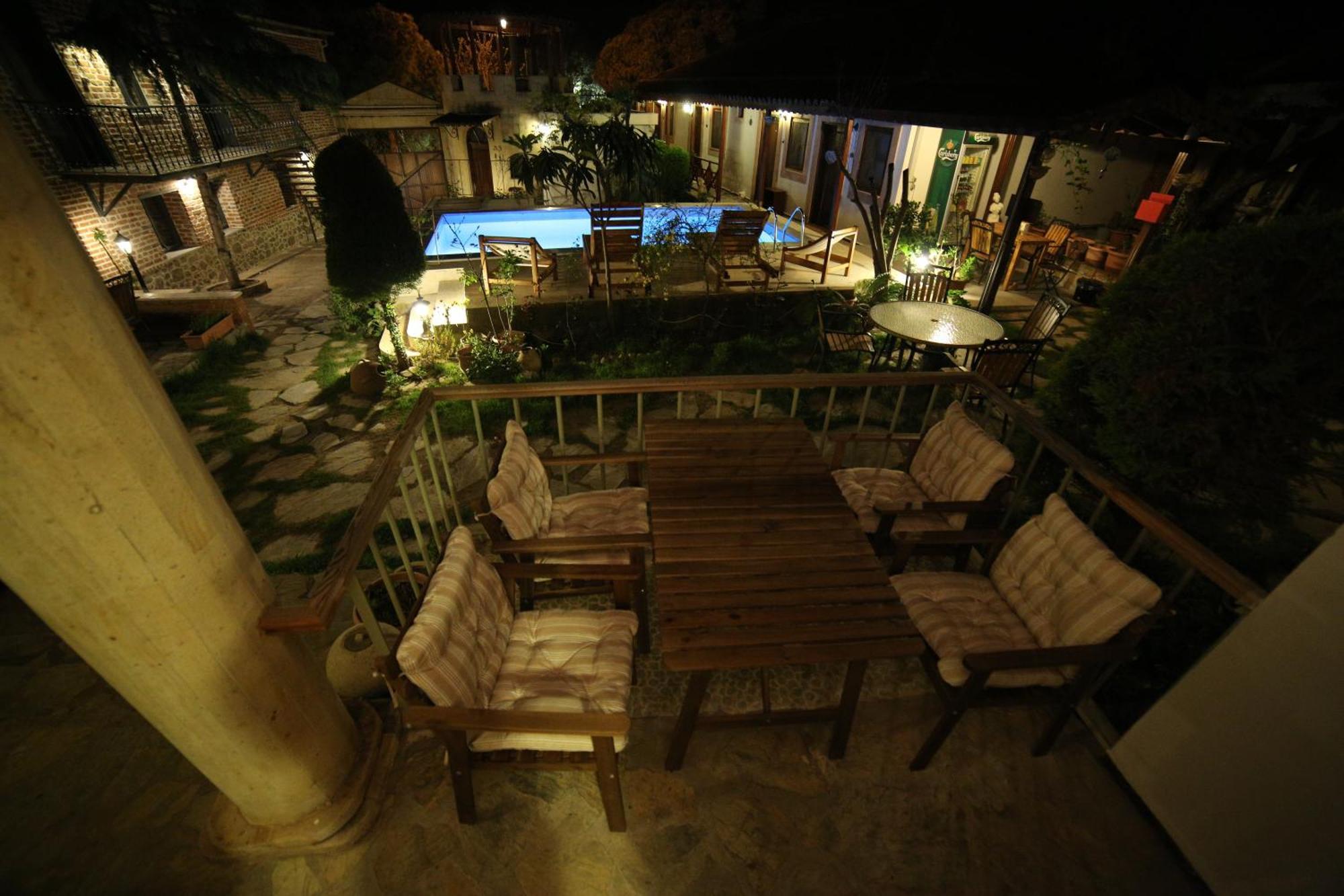 ברגאמה Akropolis Guest House חדר תמונה