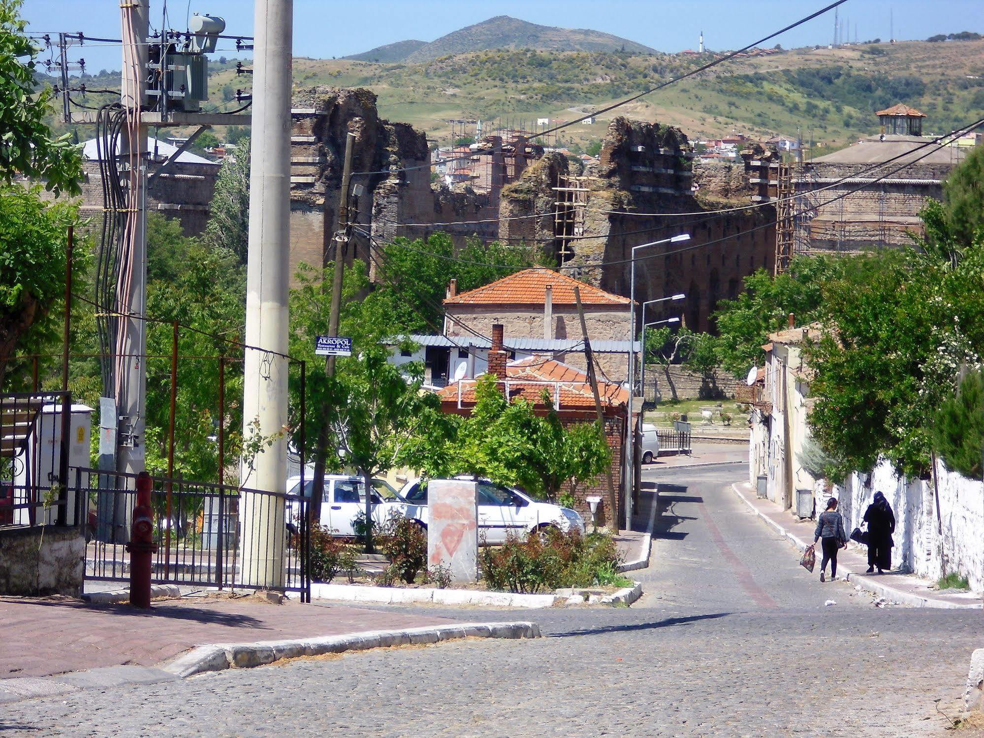 ברגאמה Akropolis Guest House מראה חיצוני תמונה