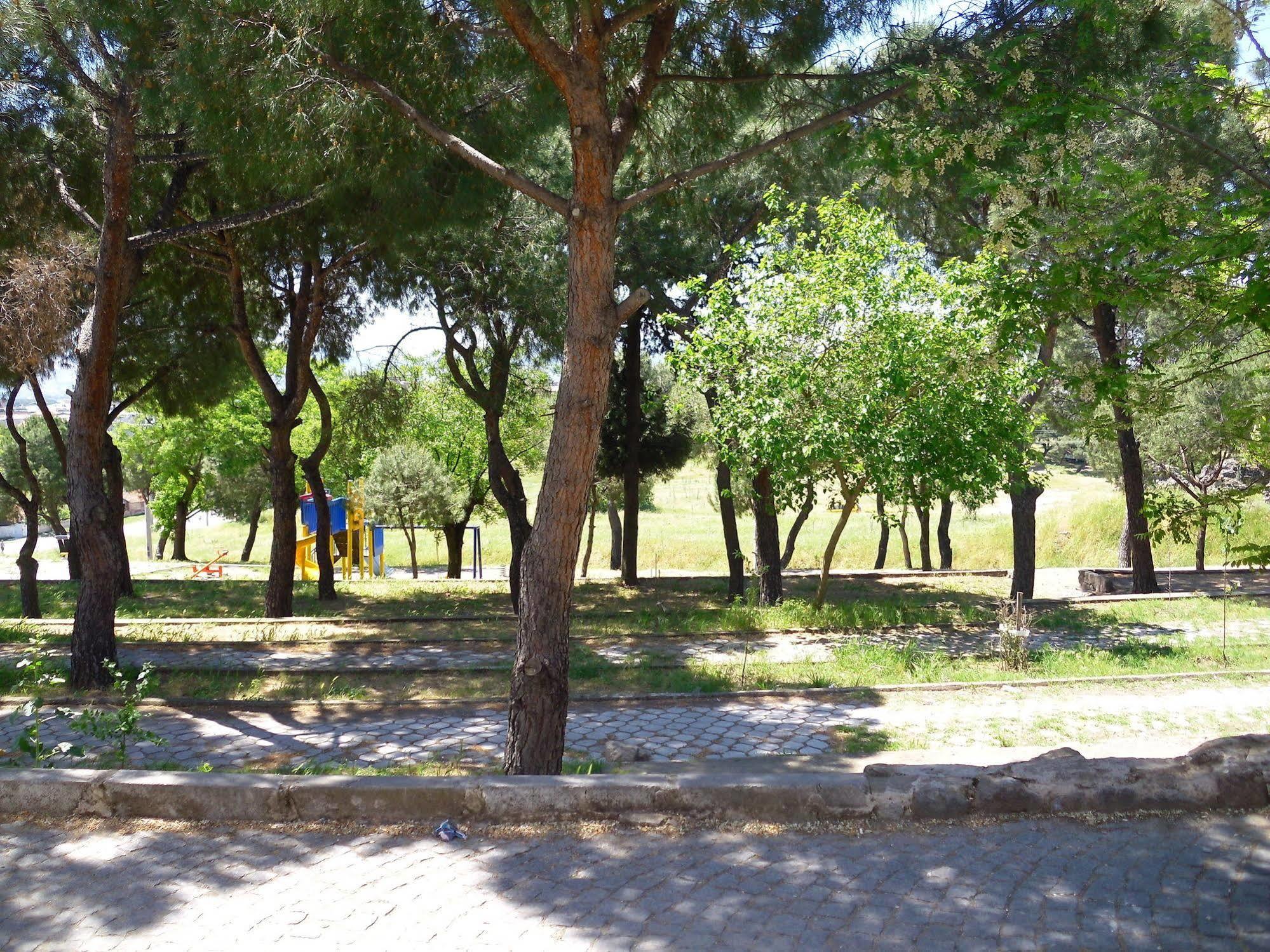 ברגאמה Akropolis Guest House מראה חיצוני תמונה